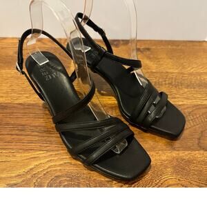Naturalizer Galaxy Strappy Sandals Women’s 7.5 Black Comfort Heels NWT